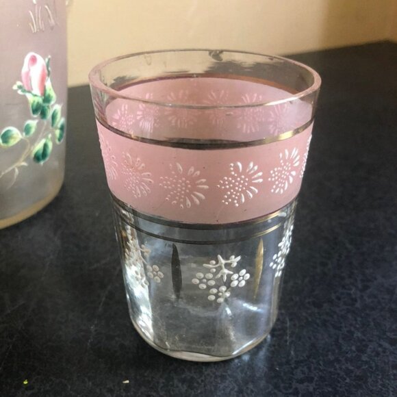 Hand Painted Ruffled Edge Lemonade Set - Picture 2 of 12